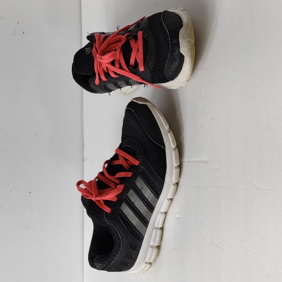 Women's Adidas Athletic Running shoes Black with hot pink shoe strings s… - Picture 10 of 10